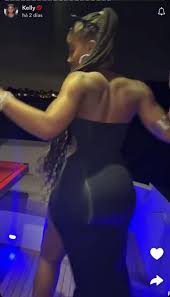 Slayy Kelly showing her Big Ass 🍑 - Porn - EroMe
