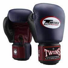 Leather boxing gloves are made with either real leather or synthetic leather (typically pvc or pu). Twins Bgvl 4 Boxing Gloves Blue Wine Red Black Muay Thai Gloves Fightwear Shop Europe