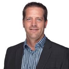 Lisa Wideman's Instagram, Twitter & Facebook