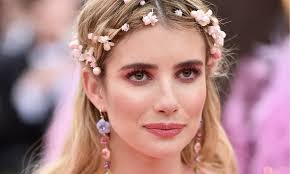 See more of emma roberts on facebook. 7 Samyh Yarkih Obrazov Emmy Roberts Kotorye Ty Zahochesh Povtorit Www Ellegirl Ru