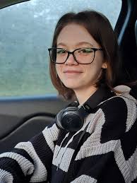 The Osceola County Sheriff's Office is looking for a missing/runaway  teenage girl from the Evart area. Deputies said 17-year-old Audrey Palmer  was last seen at her home at 11:30 p.m. Sunday. Audrey