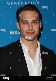 2016 ryan guzman hi-res stock photography and images