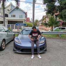 .kempen kereta mainan ferrari apabila memperkenalkan lapan model ferrari yang boleh didapati secara eksklusif di semua stesen minyak shell di boleh didapati mulai 1 julai hingga 8 september 2019, pelanggan boleh membeli kereta mainan itu pada harga rm15.90 dengan pembelian minyak. Selain Harga Mahal Ini Sebab Kenapa Orang Kaya Pun Jarang Beli Sports Car Automology Automotive Logy The Study Of