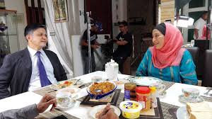 Aishah ilias, iedil putra, sari yanti. Edtv