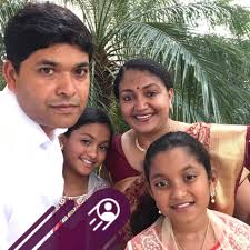 Flowers TV USA Sing N Win Season 2 SINGING SENSATION 2021 SENIOR WINNER  SREERAJ PILLAI from CHICAGO, 1st Runner Up Title Winner