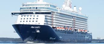 Enspannter und komfortabler kann man nicht urlaub machen und das mit der ganzen familie! Mein Schiff 3 Our First Luxury Liner For Tui Cruises