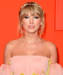 Short reaction posts, one liners, showerthoughts. Taylor Swift Wears Braided Buns In New Folklore Album