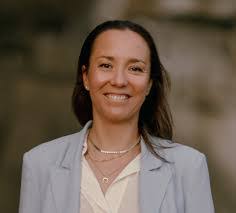 Essence Turner's Instagram, Twitter & Facebook