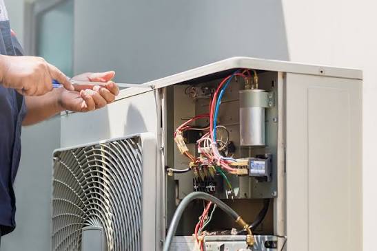 Split AC servicing