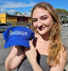 E-mail message received today. Many thanks Bob and much appreciated. Hi  Paul, Please let Vince know how much the LEBA table enjoyed such a well  organised day, 800 sitting must be a