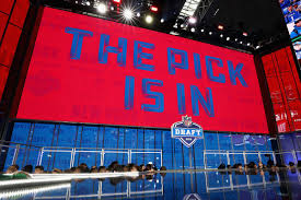 In round 1 of the 2019 nfl draft, we saw plenty of surprises as well as six trades, with teams like the steelers and packers making moves up the board for key prospects. 2019 Nfl Draft Order 5 11 Giants Hold 6th Overall Pick Big Blue View