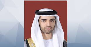 عُيّن عام 1997 رئيساً لمكتب والده الشيخ زايد بن سلطان، حيث لازمه حتى وفاته في نوفمبر (تشرين الثاني) 2004، وأصبح نائباً لرئيس مجلس الوزراء ووزيراً لـوزارة شؤون الرئاسة في التشكيل الوزاري لعام 2009. ÙˆÙ„ÙŠ Ø¹Ù‡Ø¯ Ø±Ø£Ø³ Ø§Ù„Ø®ÙŠÙ…Ø© ÙŠÙ‡Ù†Ø¦ Ù…Ù†ØµÙˆØ± Ø¨Ù† Ø²Ø§ÙŠØ¯ Ø¨ØªØªÙˆÙŠØ¬ Ù…Ø§Ù†Ø´Ø³ØªØ± Ø³ÙŠØªÙŠ Ø¨Ù„Ù‚Ø¨ Ø§Ù„Ø¯ÙˆØ±ÙŠ Ø§Ù„Ø§Ù†Ø¬Ù„ÙŠØ²ÙŠ Arn News Centre Trending News Sports News Business News Dubai News Uae News Gulf News Latest News