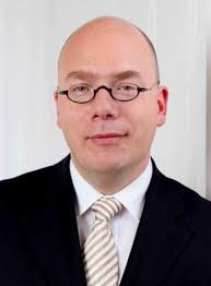 Donner Reuschel Verstarkt Vorstand Donner Reuschel Aktiengesellschaft Pressemitteilung Lifepr