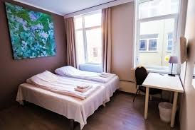 Das motiv ist insgesamt etwas dunkler als auf dem foto. Basic Hotel Victoria Bergen