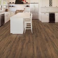 Watkins Oak Quick Step Studio Laminate Flooring At Lowe S Kitchen In 2020 Oak Laminate Flooring Laminate Flooring Flooring