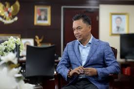 Sertifikat rumah ibunda dino patti djalal tiba tiba beralih nama kok bisa tvone. Memburuk Dino Patti Djalal Dipindahkan Ke Icu Gatot Subroto