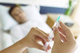 Spritzen Gegen Arthrose Die Nadel Im Knie Stern De