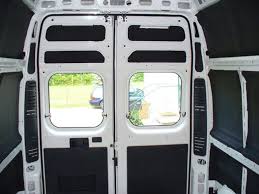 Wohnmobil Isolierung Das Richtige Material Fur Das Ideale Ergebnis Wohnmobil Fenster Wohnmobil Kastenwagen In Wohnmobil Umbau
