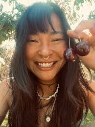 Shirin Brown's Instagram, Twitter & Facebook