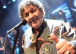 Pablo López, el nuevo cantante de Los Palmeras: 'Hoy me toca ocupar un  lugar importante debido a lo que le pasó a Cacho'