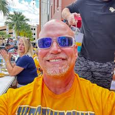 I feel like Neal brown only let Jordon Lesley go cause he didn't have a  choice he was probably pressured by wren baker…. In my opinion I bet we are  stuck with