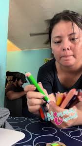 Primer día de clases y ya perdieron los colores jajaja, #jajaja  #maternidadconhumor #maternidadreal #ninnaisabel