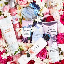 We did not find results for: Bath Body Works Rose Water Ivy Review Fragrance Reviews