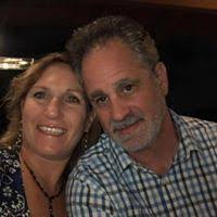 Lori Nadeau's Instagram, Twitter & Facebook