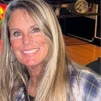 Nanette Roberson's Instagram, Twitter & Facebook