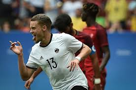 Each national team has to submit a final squad of 23 players. Augsburger Sind Enttauscht Uber Die Nicht Nominierung Von Philipp Max Aktuelle Em 2021 News Hintergrundberichte Uvm