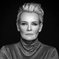 Så här såg de ut på grammisgalans röda matta. Eva Dahlgren Best Songs Albums And Concerts Mozaart