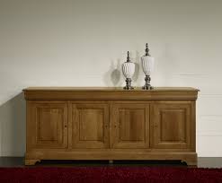Belle grande niche ( 120cm de large) avec deux étagères amovibles. Buffet 4 Portes Jean Baptiste En Chene Massif De Style Louis Philippe Meuble En Chene Massif