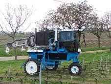 910 Tracteur Enjambeur Bobard A 3 Roues Motrices Bobard Jeune Hellopro