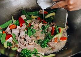 Then just as the sauce starts to boil, add the cornstarch mixture and stir until the sauce thickens. All Purpose Chinese White Sauce The Woks Of Life