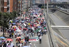 Al ser cuestionado por la llamada 'toma de bogotá', el ejecutivo de fecode dijo que. Fecode Va Al Dialogo Pero Necesita Soluciones Concretas Del Gobierno Rcn Radio