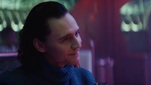 A fiúk a klubból és az Ez bűn alkotója szerint "szánalmas" húzás volt a  Disney részéről biszexuális karaktert csinálni Lokiból