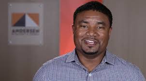 Damon Looper's Instagram, Twitter & Facebook