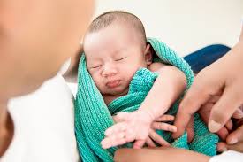 Infant Straining Why Your Baby S Crying Is Actually A Good Thing