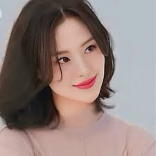 I wish each character has a poster so I can use the one that features Moon  Chae Won. Plus of course I can't wait to see the movie! I hope it's good