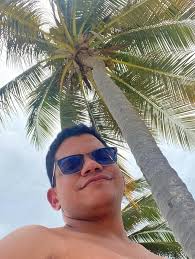 Jonas Reyes (@jonasretro) • Instagram photos and videos