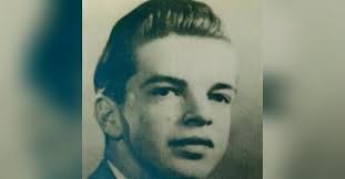 Edwin Tompkins's Instagram, Twitter & Facebook