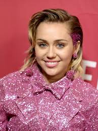This humans heart was full of hate. Miley Cyrus Has A Rainbow Recording Studio In Her Malibu Home Architectural Digest