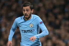 Blessed with balance, guile and great technique. Manchester City Bernardo Silva Wurde Gerne Mit Lionel Messi Zusammenspielen