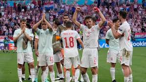 Гризманн не может без football manager. Euro 2020 Spain Set New Euros Record With 5 3 Win Against Croatia Watch Highlights Football News Hindustan Times