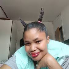 Ek het mos laas vir julle n resep gegee oor hoe om jou hare te laat groei.  En die main ingredient was en is nog steeds jou eie man. Kyk hoe groei