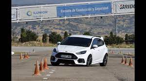 2016 Ford Focus Rs Yol Tutus Testi Ford Focus Ford Porsche Panamera