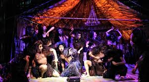 The songs are written by phil collins with a book by david henry hwang. Tarzan Neues Musical In Hamburg Gala De