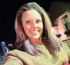 Jennifer Vicknair's Instagram, Twitter & Facebook