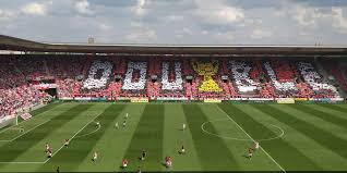 Derby number 295 between slavia and sparta. Vecirek V Edenu Nebral Konce Slavia Ma Pohar Hraci Slavili S Fanousky Idnes Cz