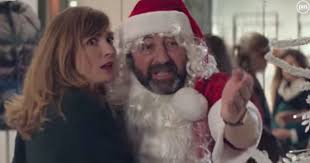 « le gendre de ma vie » pose une sérieuse question, à savoir si le réalisateur a au moins visualisé l'ensemble de secret de tournage. Bande Annonce Kad Merad Julie Gayet Et Zabou Breitman Reunis Pour Le Gendre De Ma Vie Puremedias